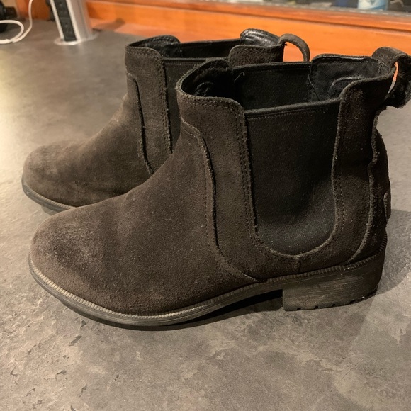 Ugg Bonham II waterproof Chelsea boots - Picture 3 of 5
